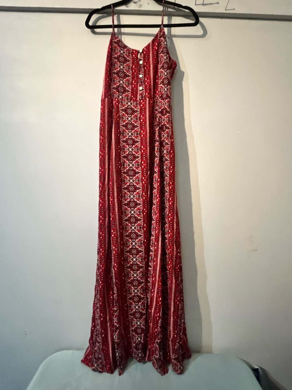 Honey punch Boho Red Ethnic Print Maxi Dress with Double Front Slits and Button